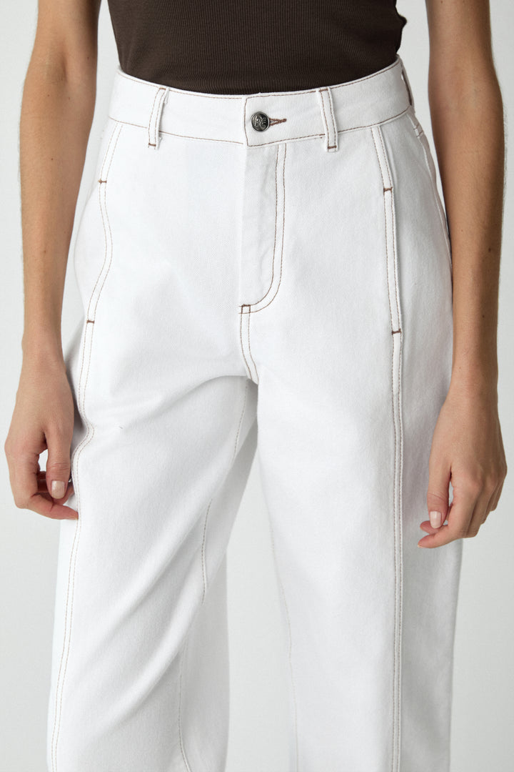 Barrel Jeans White